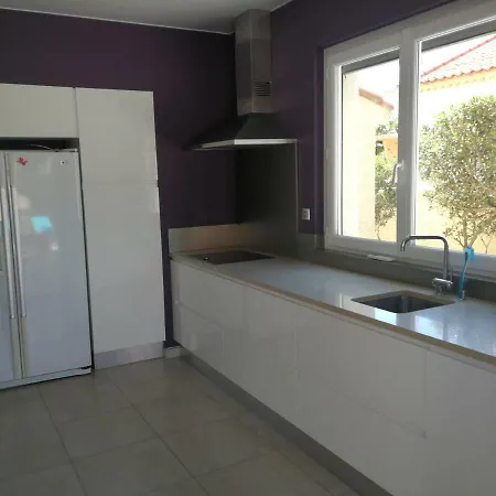 Βίλα Belle Maison, En Bord De *